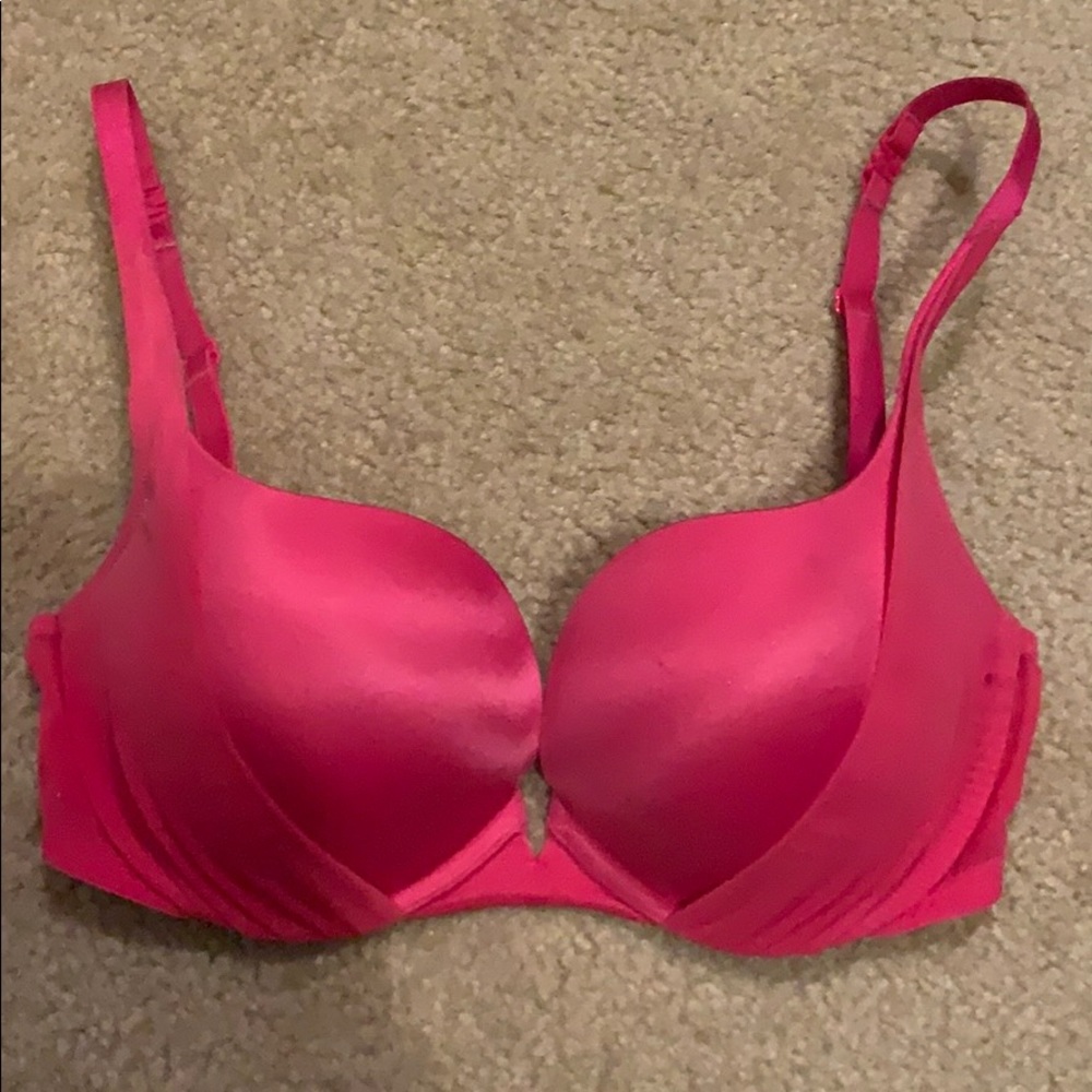 Victoria’s Secret Padded Demi 34D.